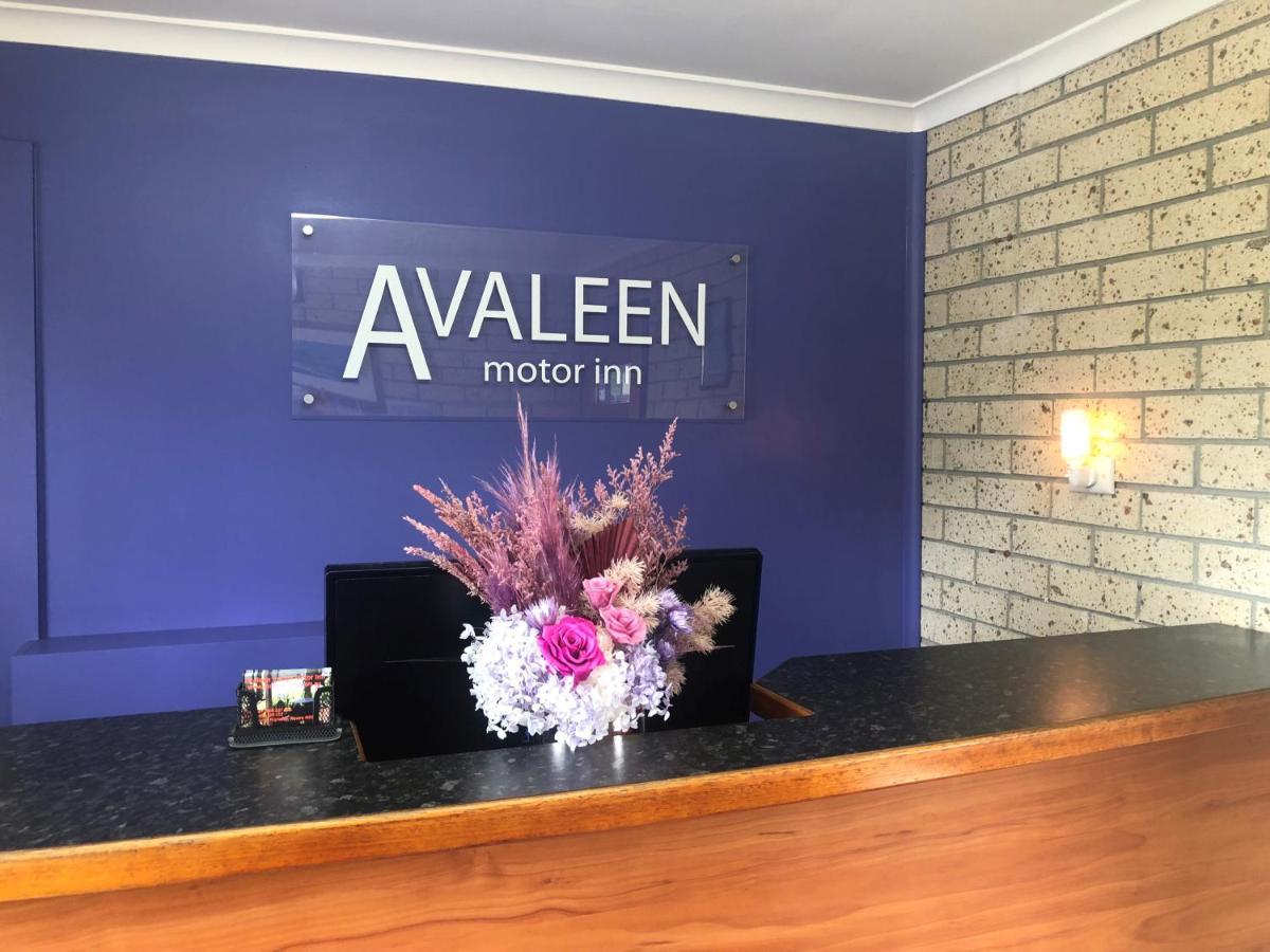Avaleen Lodge Motor Inn Nowra Buitenkant foto